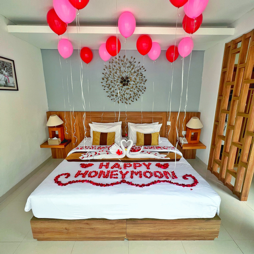 Bedroom 6