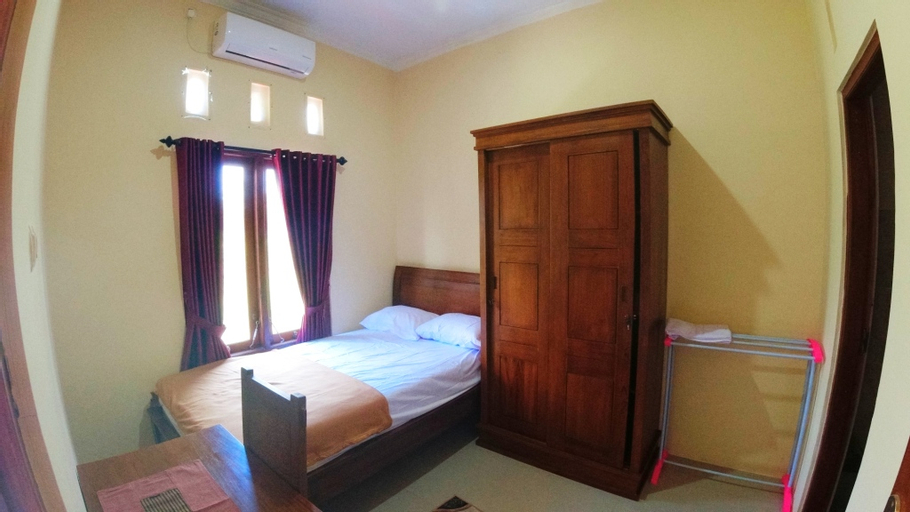 Bedroom 2, Eltanin Homestay by FH Stay, Sleman