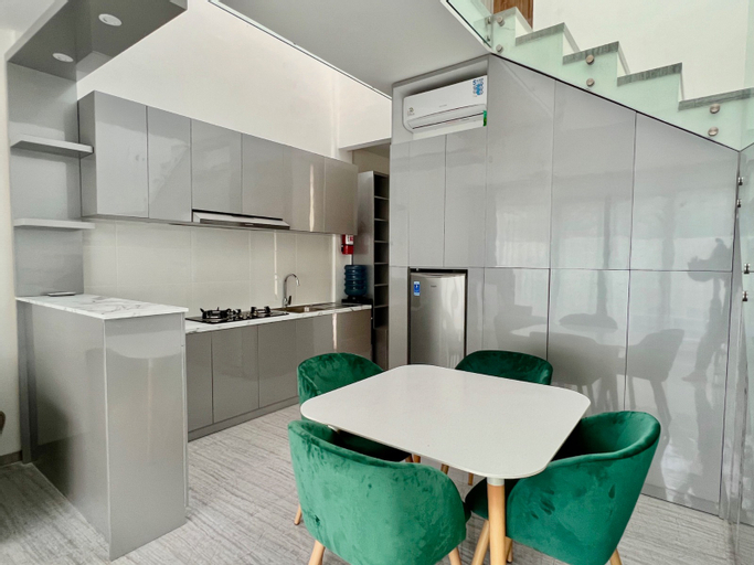 Dining Room 23