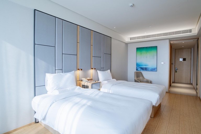 Bedroom 23