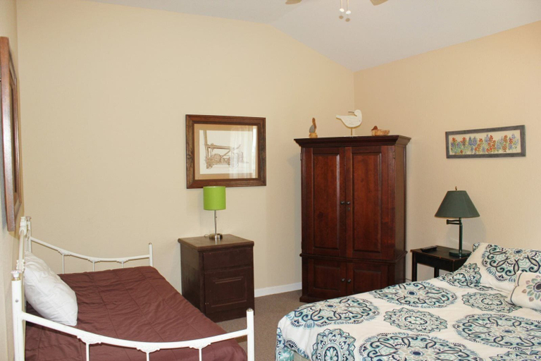 Bedroom 3, Cormorant Crossing, Aransas
