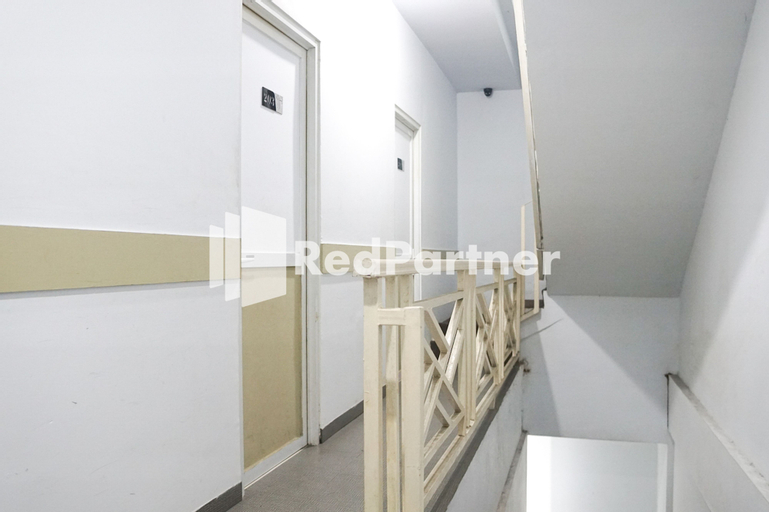 Public Area 3, Cosmo Harmoni RedPartner, Central Jakarta
