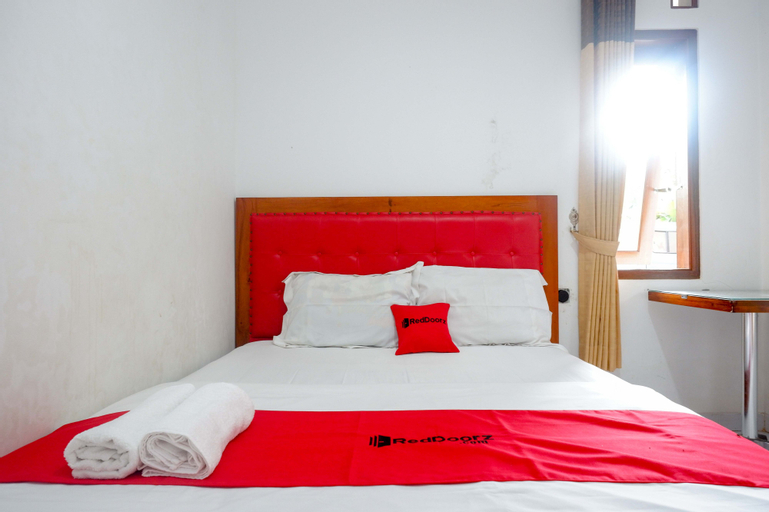 Bedroom 3, RedDoorz near Alun Alun Wonosobo 2, Wonosobo