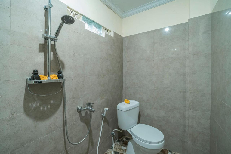 Bathroom 3, Vaneka Garden House, Gianyar