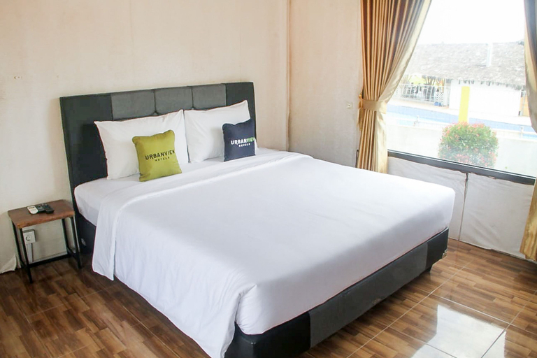 Urbanview Hotel Belitung Lodge Resto & Club House by RedDoorz, Belitung