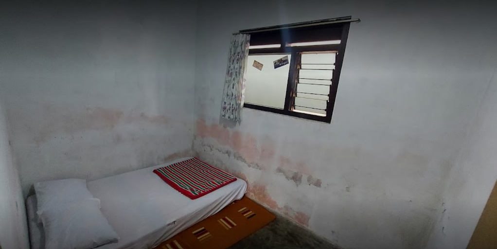 Bedroom 2, Homestay Pak Purna, Malang