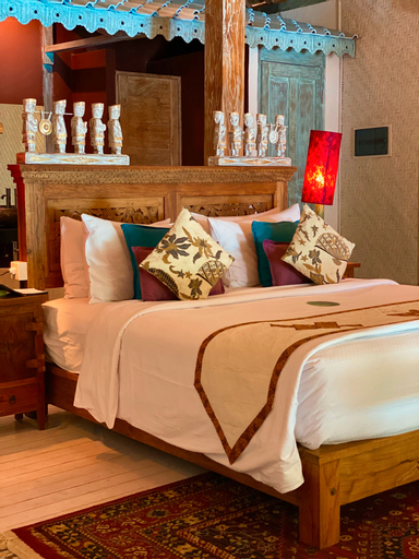Bedroom 16