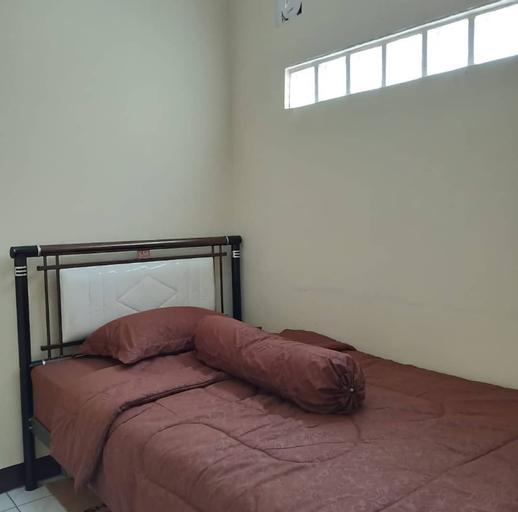 Bedroom 3, Qory Home Villa, Garut