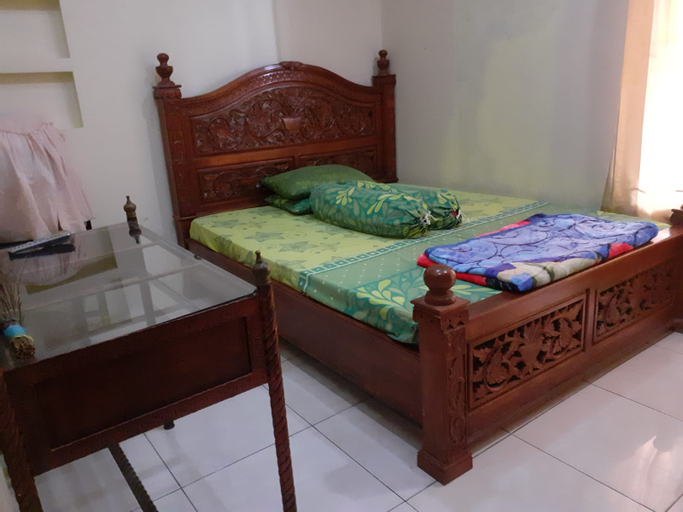 Bedroom 2, Umah Oma Sunyaragi, Cirebon