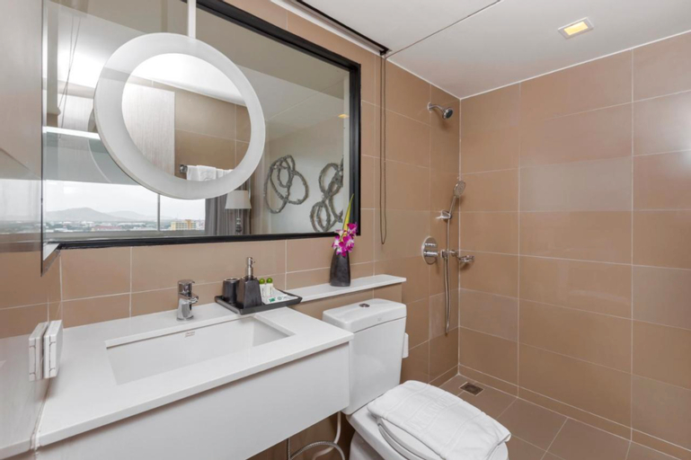 Bathroom 5