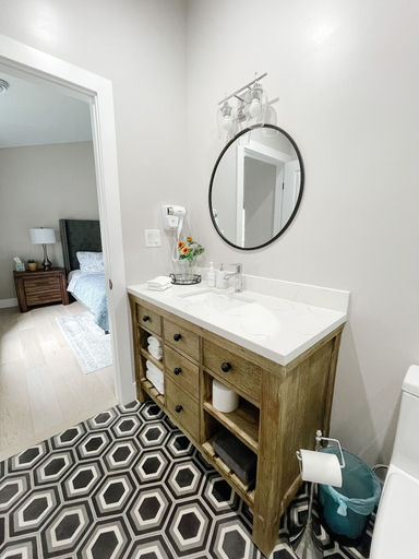 Bathroom 3, Inn On King Bed & Breakfast, Niagara