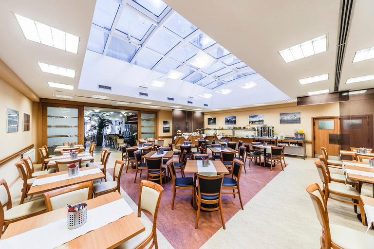 Food & Drinks 5, HOTEL QA Prueba, Baleares
