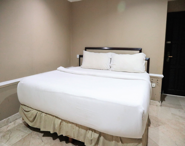 Bedroom 30