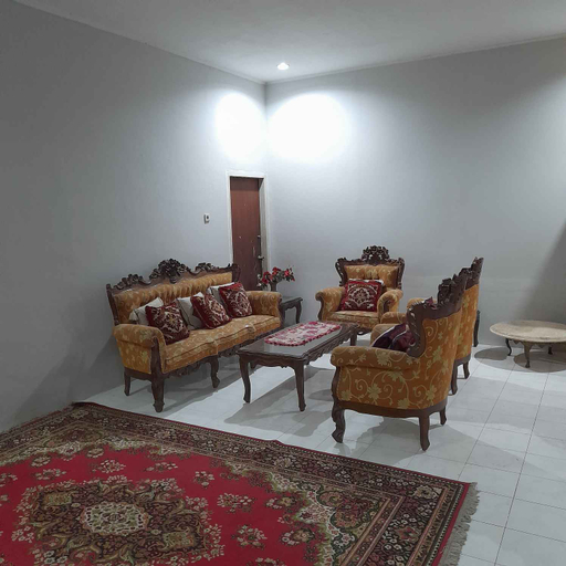Others 5, Parana House, Lombok