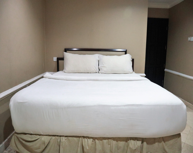 Bedroom 23