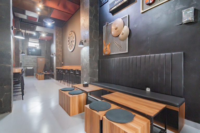 Public Area, Urbanview Elephant Eleven Residence Buah Batu Bandung by RedDoorz, Bandung