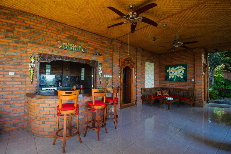 Food & Drinks 5, Villa Bantes mps, Buleleng
