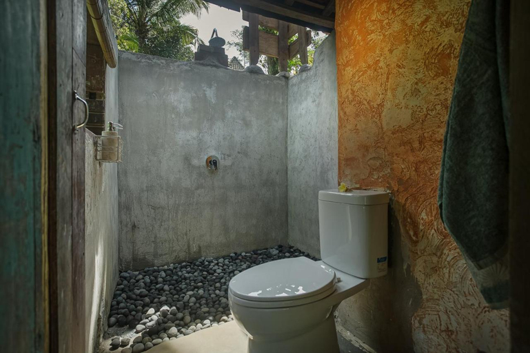 Bathroom 3, Oemah Tepi Sawah, Tabanan