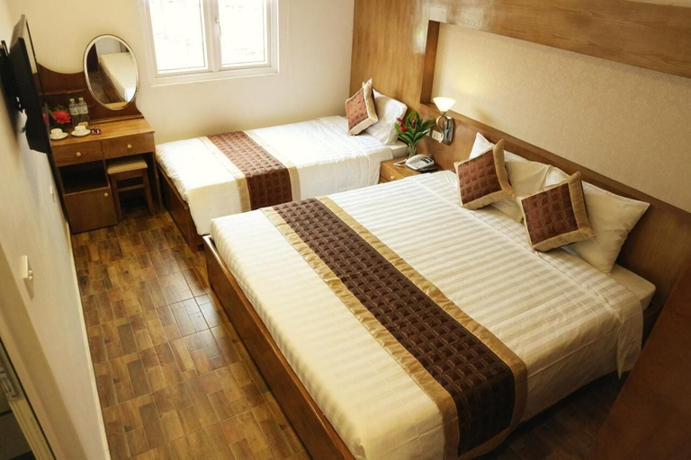 Bedroom 3, V Central Hotel, Vangvieng
