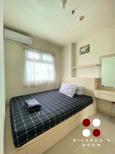 Bedroom 2, Apartemen Green Pramuka City by Ricardo’s Room, Central Jakarta