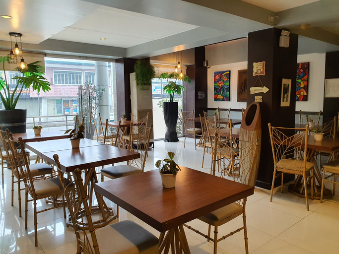 Food & Drinks 5, Festive Hotel Makati, Makati City
