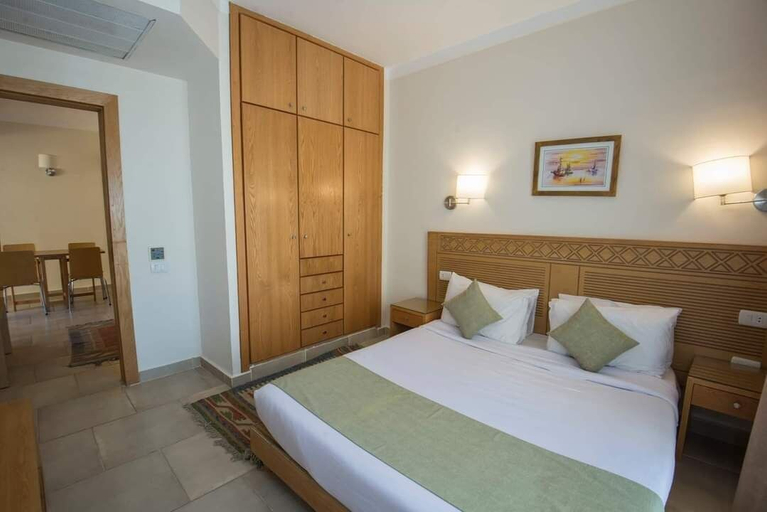 Bedroom 3, Zahabia Resort & Hotel, Al-Ghurdaqah