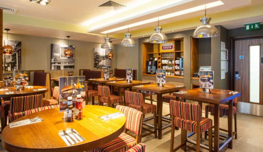 Food & Drinks 5, Premier Inn London Hackney, London