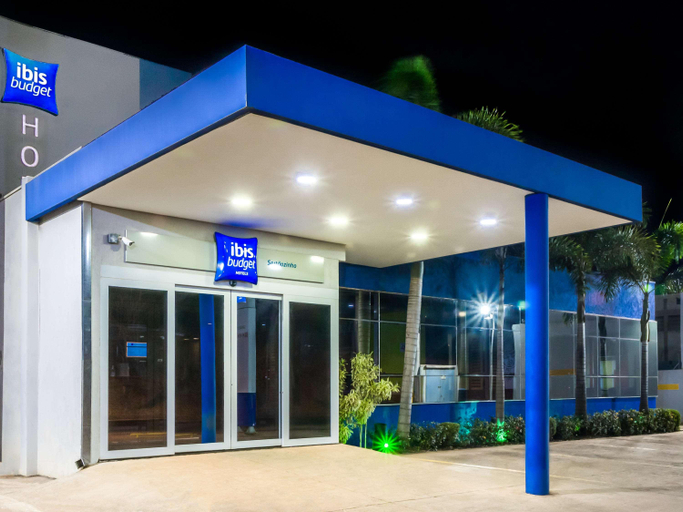 Exterior & Views 2, ibis budget Sertaozinho, Sertaozinho