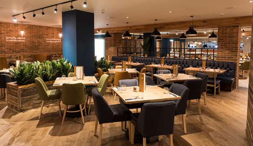 Food & Drinks 3, Premier Inn London City - Aldgate, London