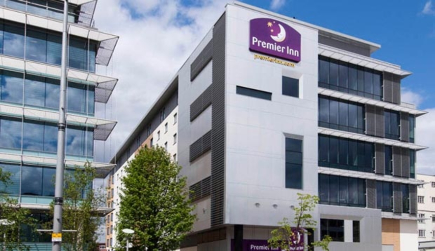 Exterior & Views 5, Premier Inn London Ealing, London
