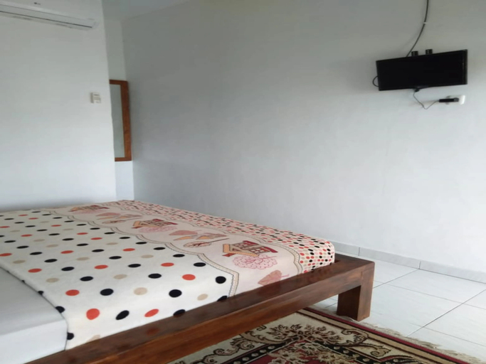 Bedroom 5, Puri View Inn Bira Beach, Bulukumba