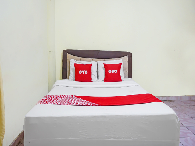 Bedroom 4, OYO 91766 Fortuna Hotel Syariah, Probolinggo