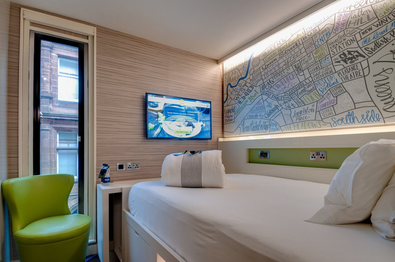 Bedroom 3, hub by Premier Inn London Spitalfields, London