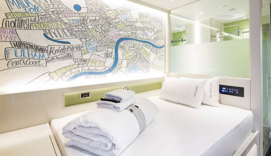 Bedroom 4, hub by Premier Inn London Spitalfields, London