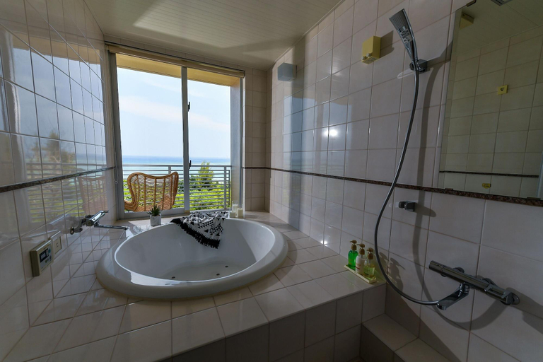 Bathroom 3, Odysis Onna Resort Hotel, Onna