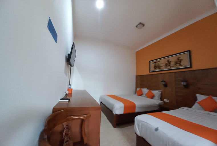 Bedroom 5, Hotel Poncowinatan - Tugu Yogyakarta, Yogyakarta