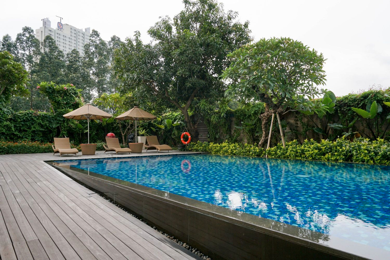 Sport & Beauty 3, Stylish and Luxury 2BR Apartment at Veranda Residence Puri By Travelio, West Jakarta