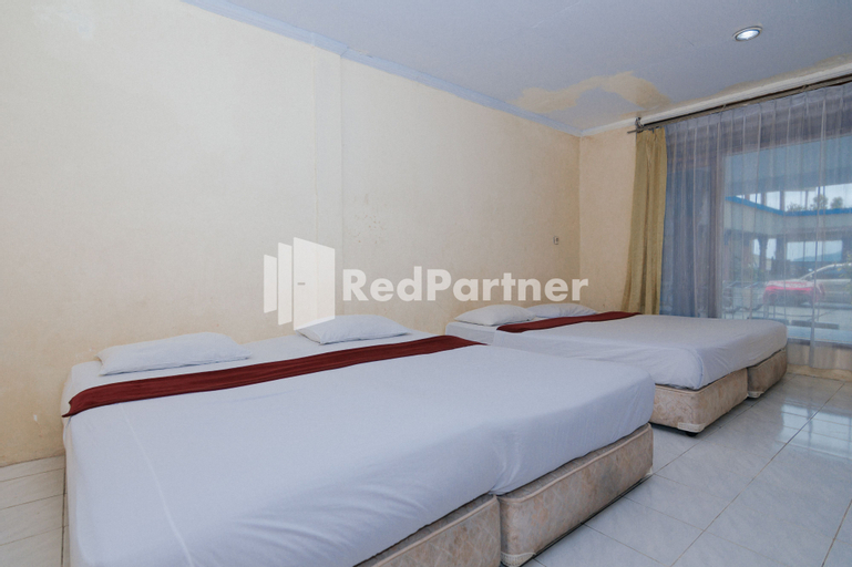 Bedroom 3, Hotel Gondangdia Puncak Mitra RedDoorz, Bogor