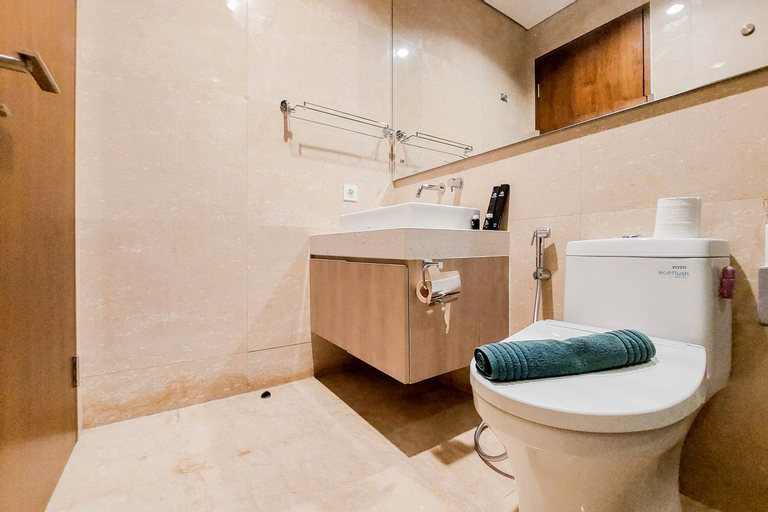 Bedroom 4, Stylish and Luxury 2BR Apartment at Veranda Residence Puri By Travelio, West Jakarta