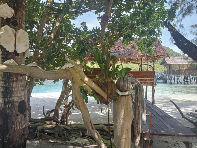 Exterior & Views 3, Ambower Homestay Raja Ampat, Raja Ampat