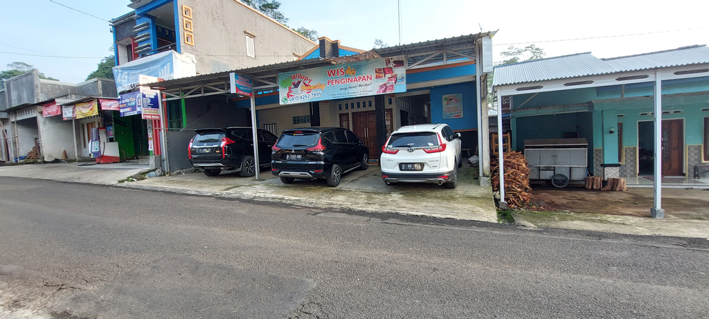 Exterior & Views 1, Wilupy Homestay, Purbalingga