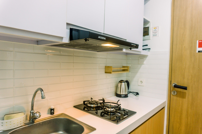 Others 4, Cozy and Elegant Studio Apartment B Residence By Travelio, Tangerang Selatan