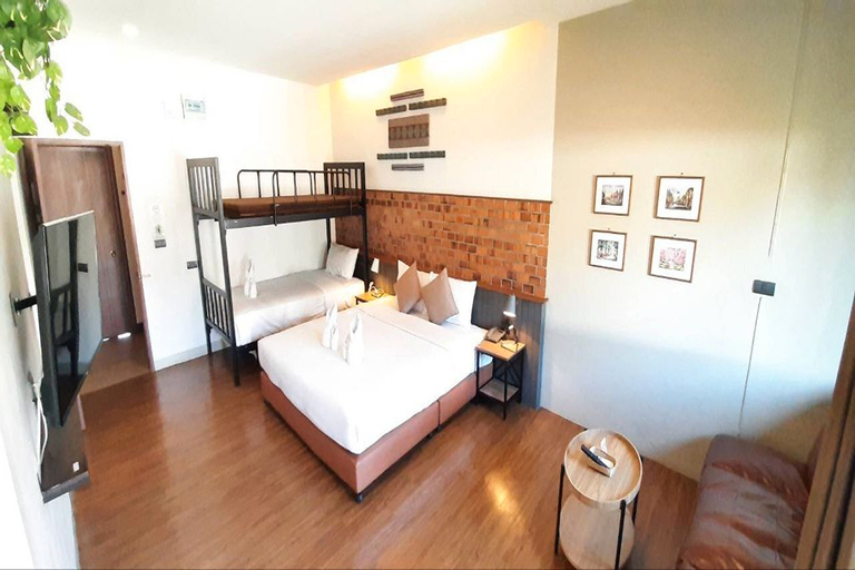 Bedroom 14