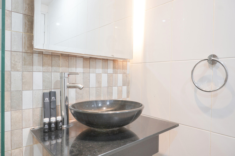 Others 5, Minimalist and Cozy Studio at Ambassade Kuningan Apartment By Travelio, South Jakarta