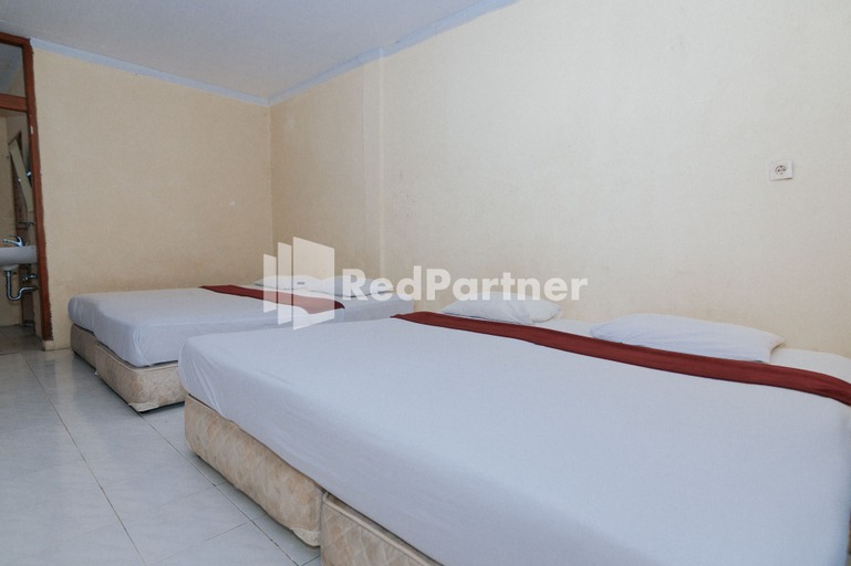 Bedroom 3, Hotel Gondangdia Puncak RedPartner, Bogor