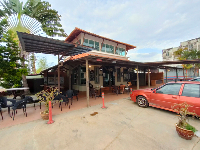 Exterior & Views 2, Cozzy Motel Melaka, Malacca City