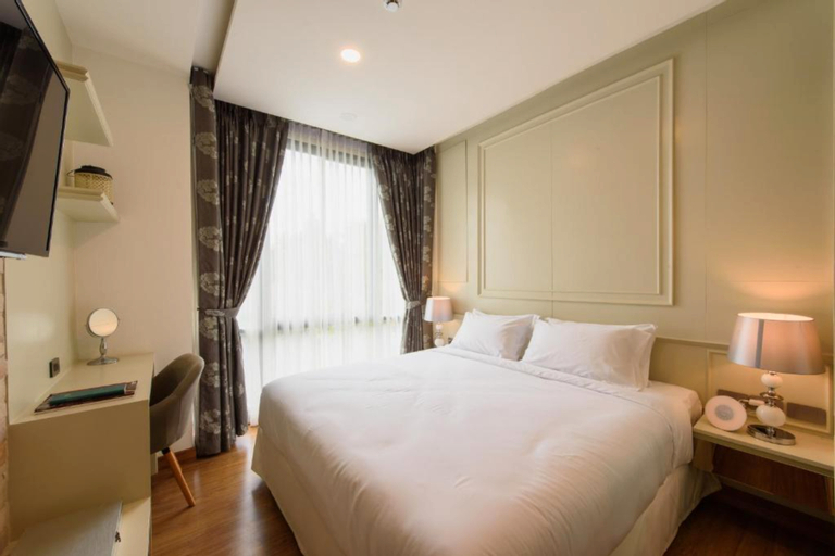 Bedroom 8