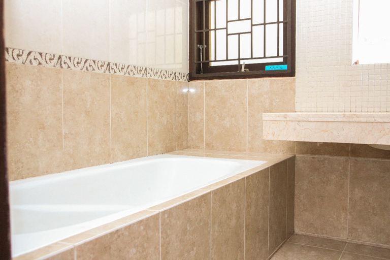 Bathroom 4, Aldeoz Villa Bandung, Bandung