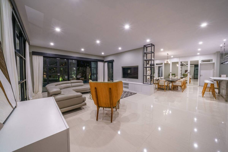 Others 4, Villa Okenada: Modern 5-bedroom pool villa in Berawa, Badung