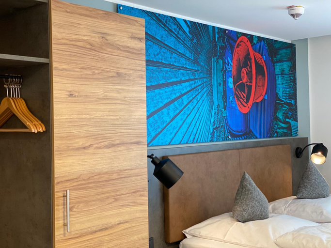 Bedroom 5, Trip Inn Living & Suites, Essen